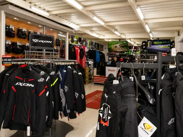 Interior tienda Ubike