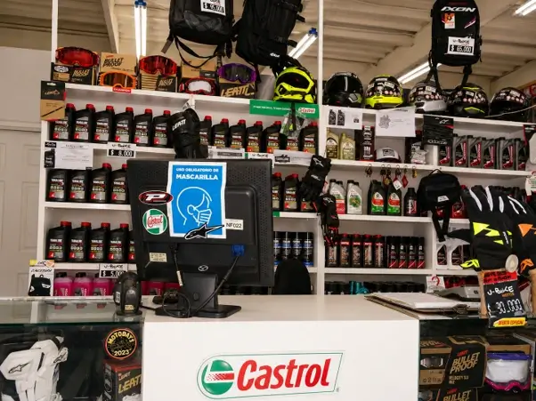 Mostrador de atención Castrol